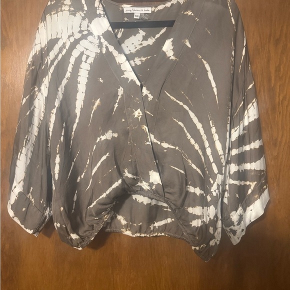 YOUNG FABULOUS & BROKE Meadow Moss Infinity Wrap Kimono Blouse XS - Picture 3 of 7